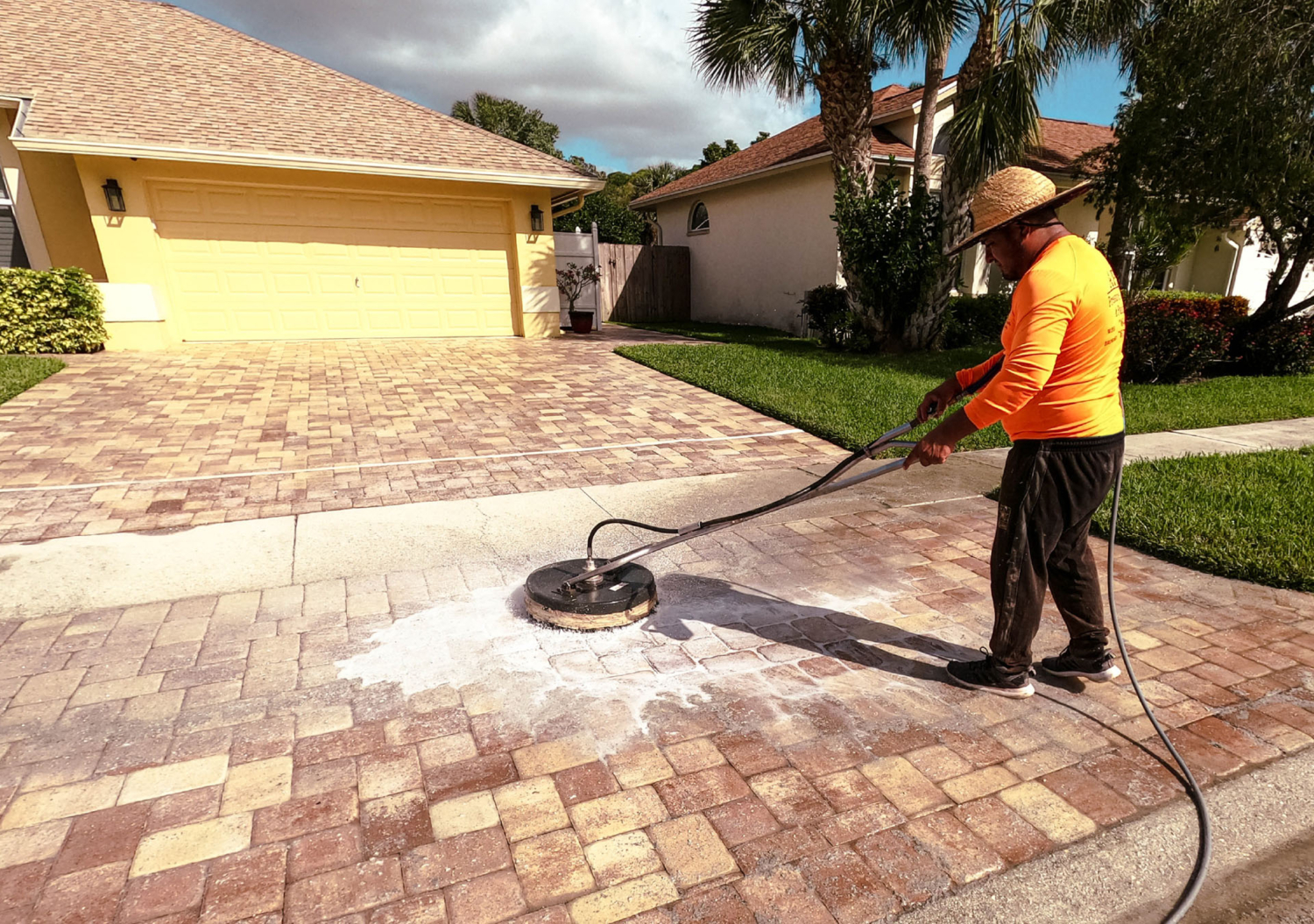 aPlus Pressure Cleaning & Painting Servicing Palm Beach, and Broward for over 18 years